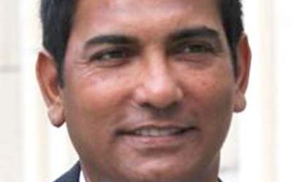 Impatient NY judge orders April 21 sentencing for Ed Ahmad