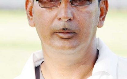 Regal sink Speed Boat, Parika Defenders triumph