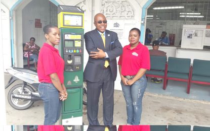 First parking meter arrives in city Contractor insists the rate $125 for 15 mins parking