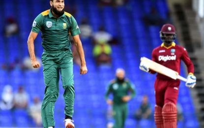 Tahir, Amla lead South Africa to another bonus-point win