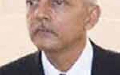 Govt. halts parking meter deal until contract thoroughly inspected