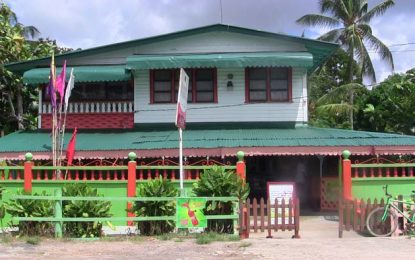 Bandits rob Liquor restaurant, cart off local rum and cash
