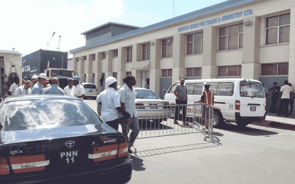 City Hall blocks shippers’ vehicles from leaving wharves …unless they pay “road usage fee”