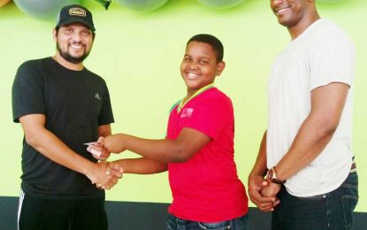 Gym 53 gives life membership to Kaysan Ninvalle