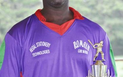 Regal overcome Floodlights by five wickets