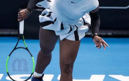 Serena shakes out rust to advance in Auckland