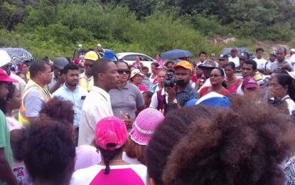 Region 10 residents end eight days of protest after ministers visit area