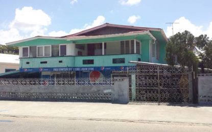 Bar owner shot by security guard during pool game