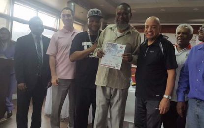 Trinidad boxing promoter, Boxu Potts, organizes historic training/certification course