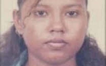 Former court clerk acquitted of fraud charge