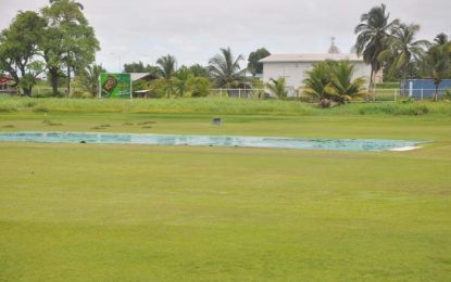 Rain ruins first day’s play