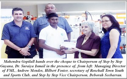 Farfan and Mendes donates $1M to school for autistic children