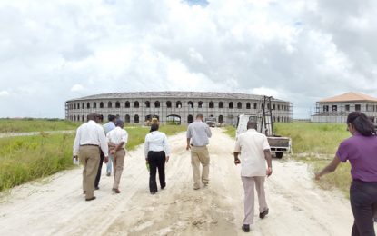 Govt. faces major hurdles in  repossessing BK/BaiShanLin lands  -bank appoints receiver; 100  acres up for sale at Providence