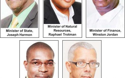 Five Ministers visit Exxon H/Q in Texas