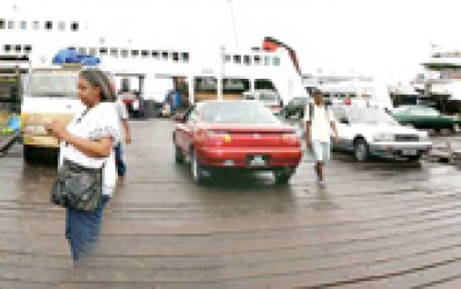 ‘Pass a lil something?’ Supenaam passengers allege corruption at Parika Stelling