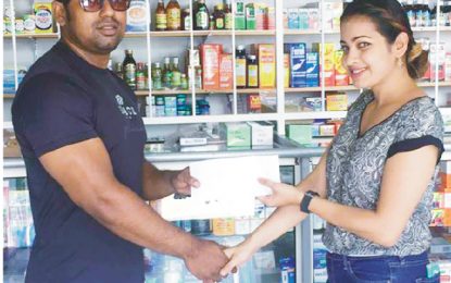 Median Plus Pharmacy  supports Stage of Champions