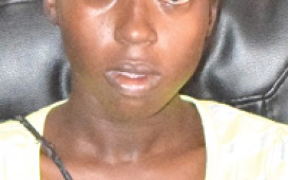 Blind dad moves closer to raising funds to save daughter’s sight