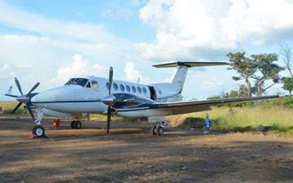 Senior cop provided security for illegal airstrip – source