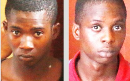 Soldiers remanded for snatching teen phone