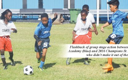 COURTS under-11 Peewee  Football tournament round of 16