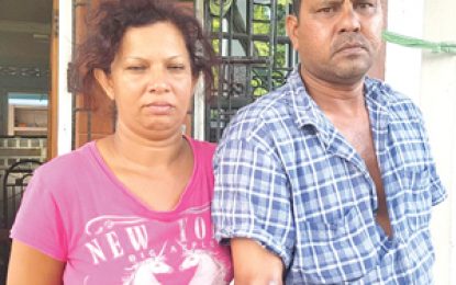 Teen gunmen pack booty into victim’s vehicle, escape