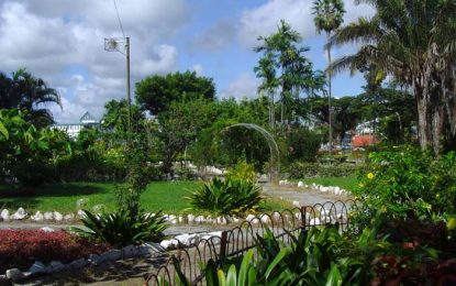 A stress-busting promenade pause
