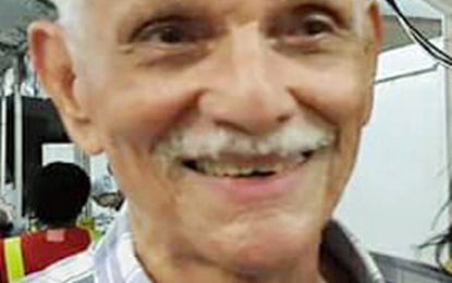 News anchor Tommy Rhodes dies at 84