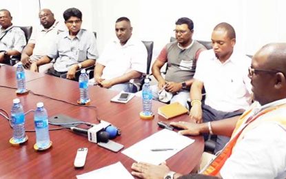 Bridge retraction delayed until tomorrow morning