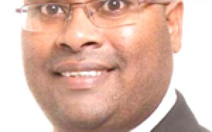 Indian envoy clashes with senior Govt. spokesman over MPs trip to India