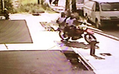 Chinese stores robbed in Sunday morning invasion
