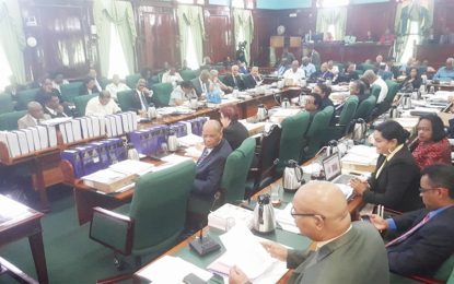 Make fiscal concessions for oil part of law…Int’l group says one-on-one negotiations open gateway for corruption, manipulation