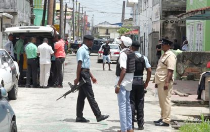 Gunmen open fire in Leopold Street