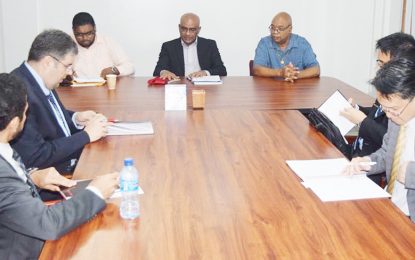 Opposition paints picture of declining economic health to IMF