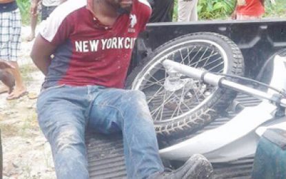 Bandit captured after robbing Soesdyke gas station