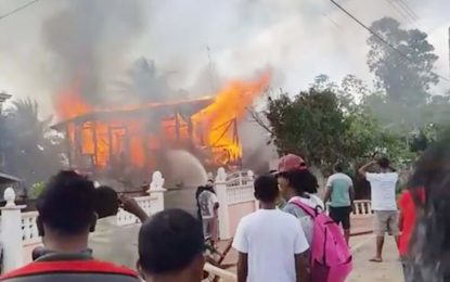 Pensioner loses home in Crabwood Creek blaze