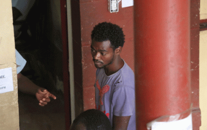 Man follows father to jail for stolen phone
