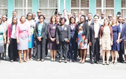 Customs, postal workers meet to discuss improved relations, e-Commerce