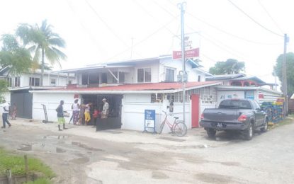 Bandits posing as Custom Officers rob Patentia Business