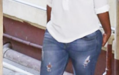 Surinamese busted with over $2M strapped to thighs  -being investigated by SOCU for money laundering