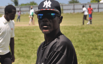 Buxton ‘Carl Hooper’ CC blast Tino Best for misleading comment about Carl Hooper