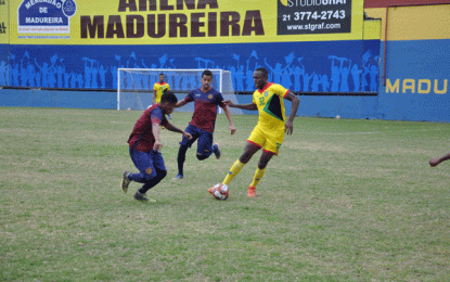 Brazil Train and Play Camp… Learning and building process continues; Jaguars go down to Madureira Sport Club