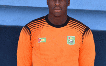 National Senior GK Kai Mc Kenzie-Lyle signs to Liverpool FC