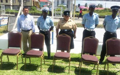 Police Commissioner visits  Anna Regina Police Station