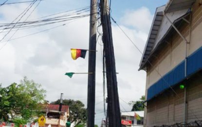 Charlestown resident voices safety concerns about leaning utility pole