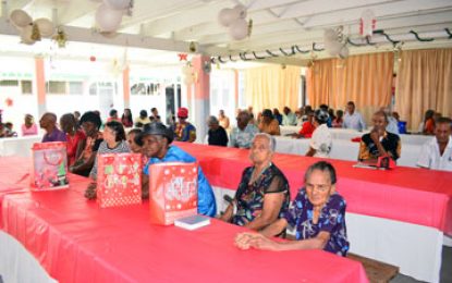 Bulkan pays homage to Harry Ramsaroop at Dharm Shala luncheon