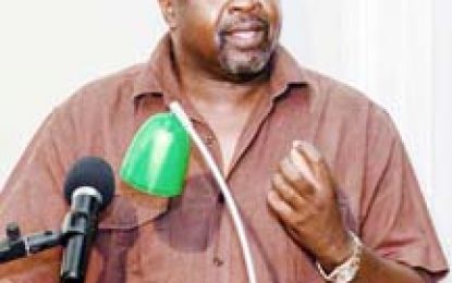Govt. has itself to blame; it was drunk on power –Dr. Hinds  …Says WPA to discuss breaking ranks for 2019 elections