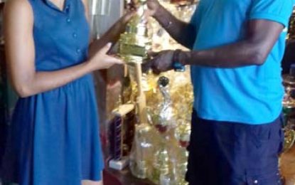 Spartans capture David Hunte Dominoes title