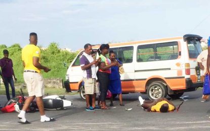 Motorcyclist dies in head-on collision with bus