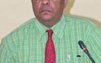 Police issue wanted bulletin for fraud suspect, Allan Robert Gates