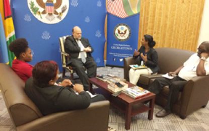 Holloway recommends … Closer ties between political parties; better planning for future